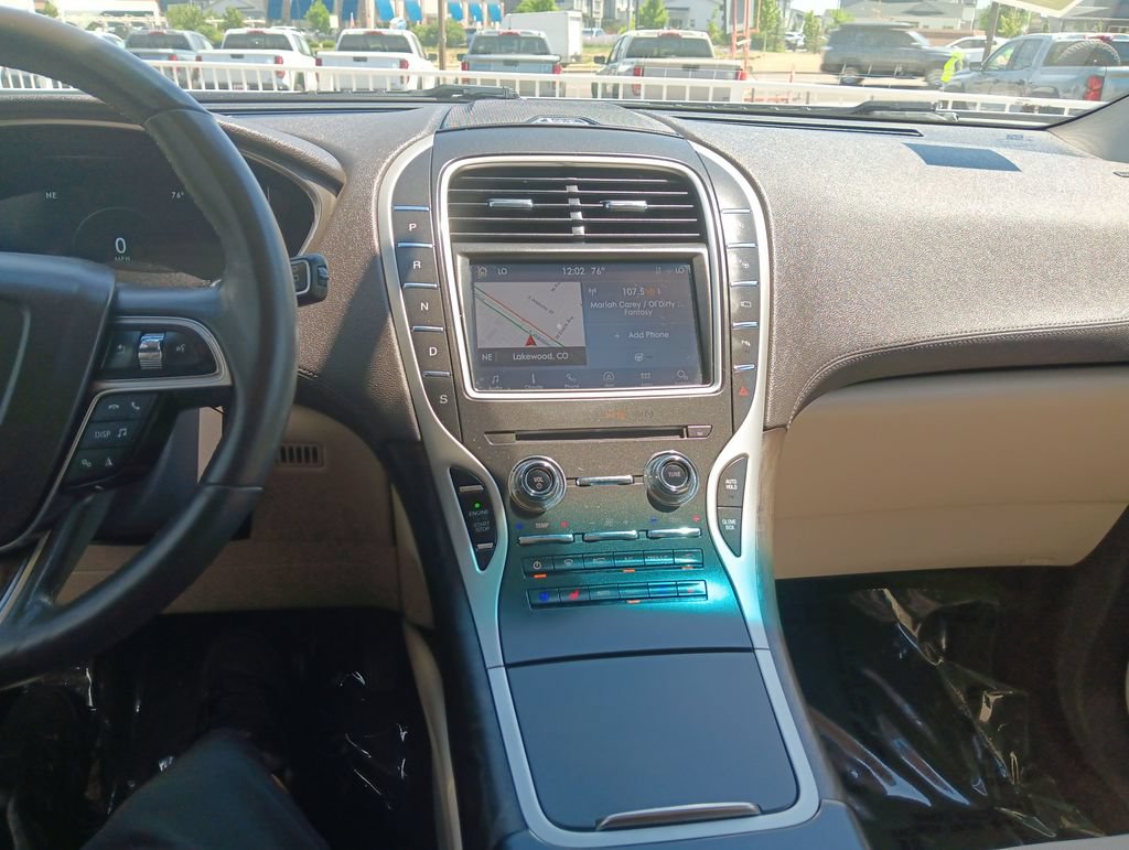 Used 2020 Lincoln Nautilus Reserve w/ Equipment Group 201A AWD/4WD image 17