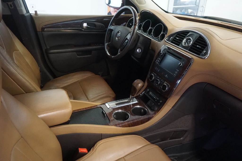 Used 2015 Buick Enclave Leather AWD/4WD image 26