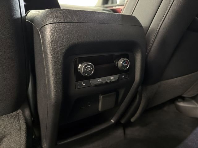 Certified 2024 Chevrolet Traverse RS image 21