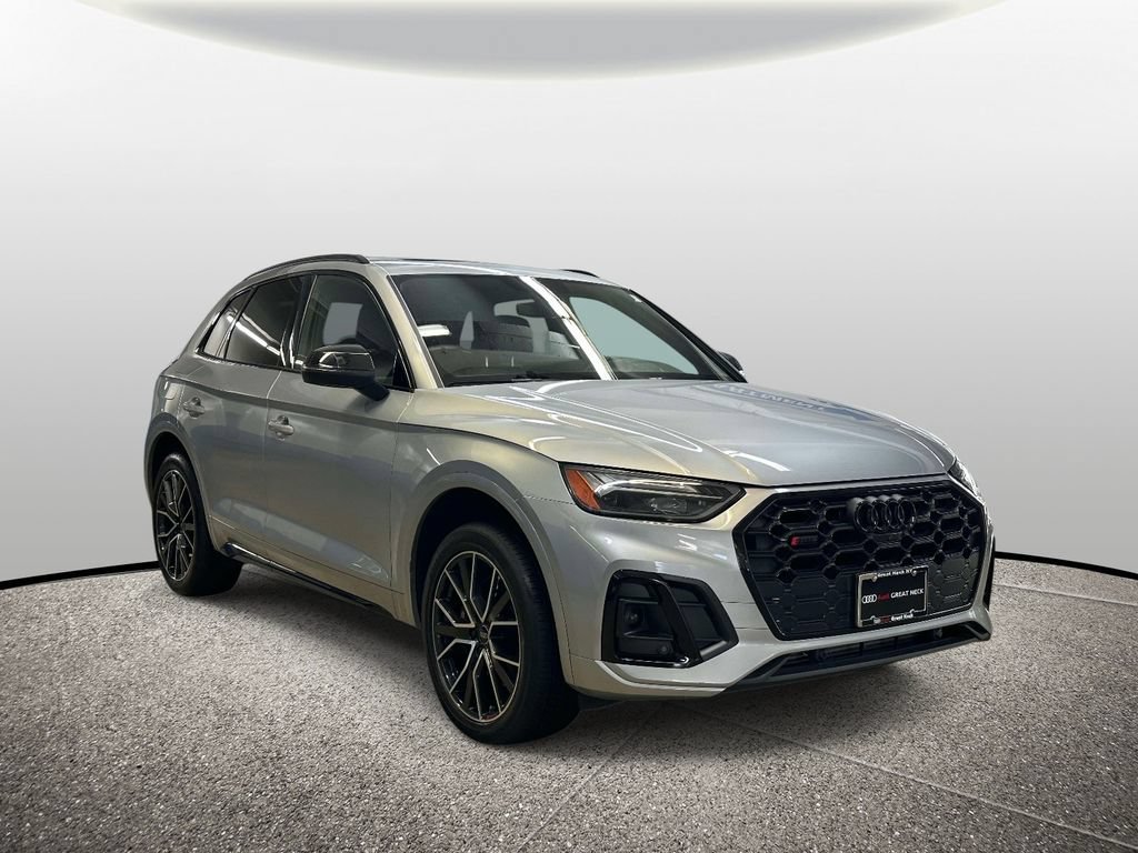 Used 2023 Audi SQ5 Premium Plus w/ Premium Plus Package AWD/4WD image 11