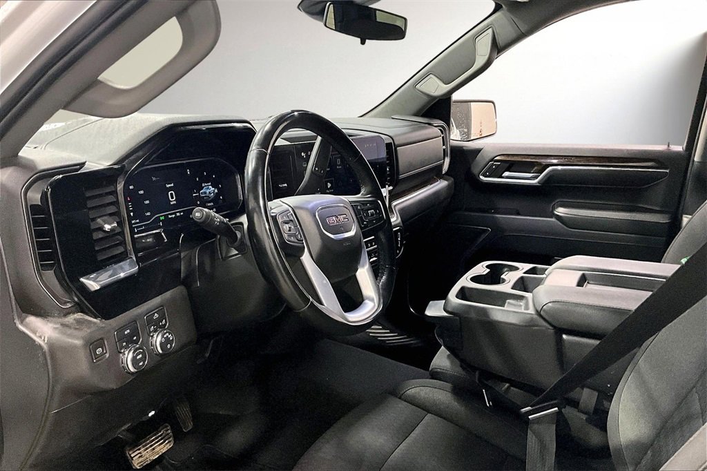 Used 2023 GMC Sierra 1500 SLE image 18