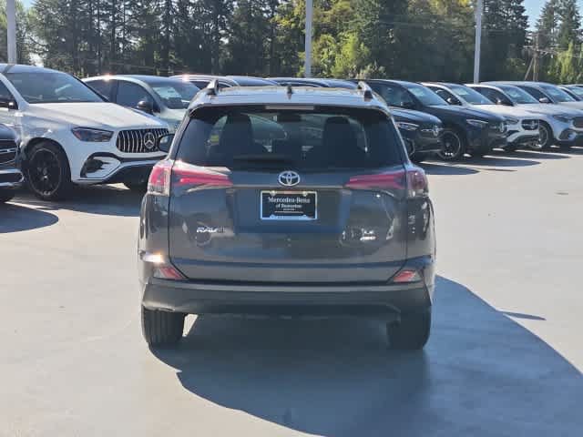 Used 2018 Toyota RAV4 LE w/ All Weather Liner Package AWD/4WD image 7