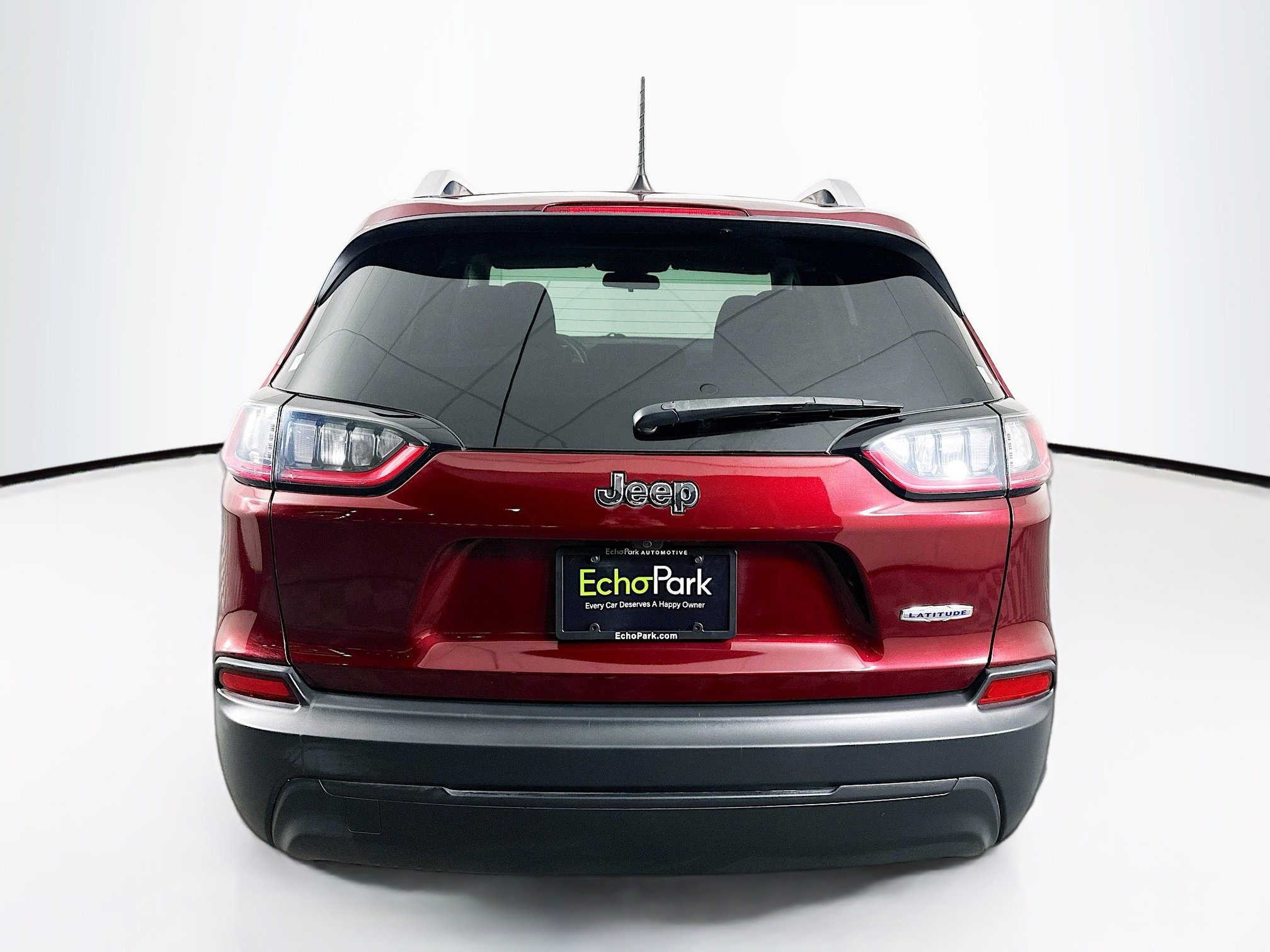 Used 2019 Jeep Cherokee Latitude w/ Popular Appearance Group image 7