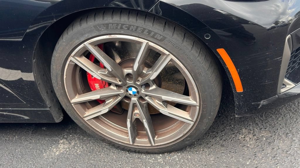 Used 2022 BMW M340i xDrive AWD/4WD image 4