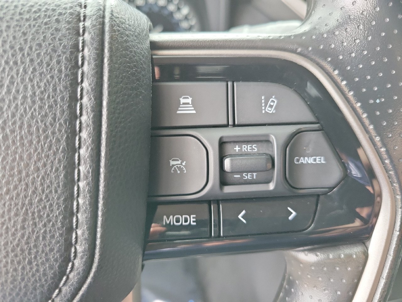 Used 2024 Toyota Tundra SR5 w/ SR5 Convenience Package AWD/4WD image 21