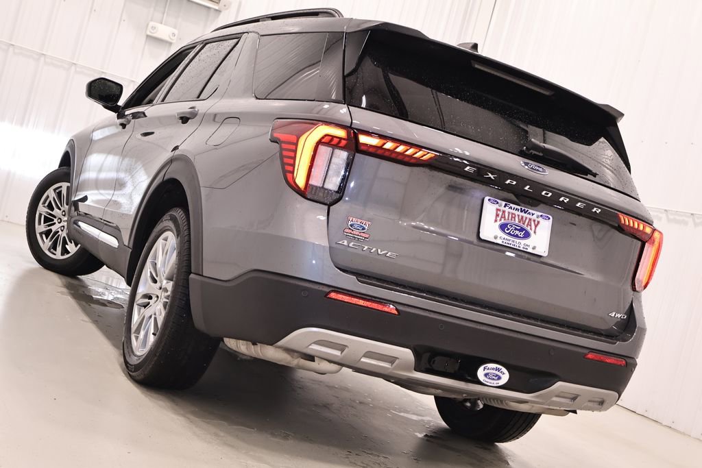 Certified 2025 Ford Explorer Active w/ Active Comfort Package AWD/4WD image 45