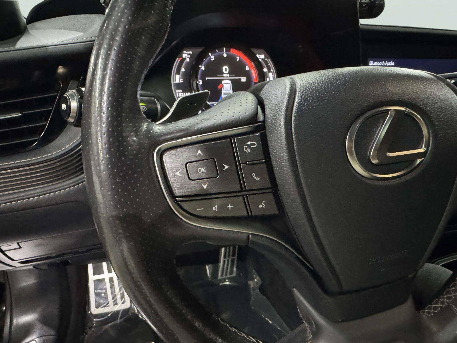 Used 2018 Lexus LS 500 F Sport w/ Accessory Package (Z2) RWD image 27
