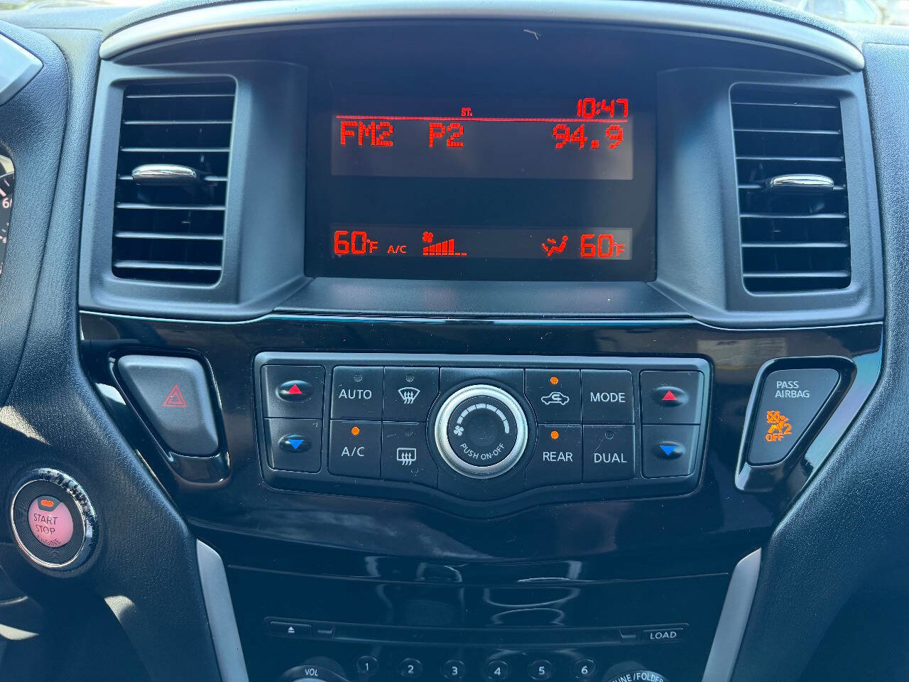 Used 2013 Nissan Pathfinder S image 19