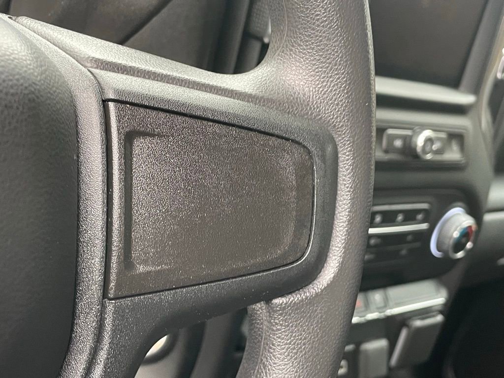 Certified 2024 Chevrolet Silverado 1500 Custom image 32