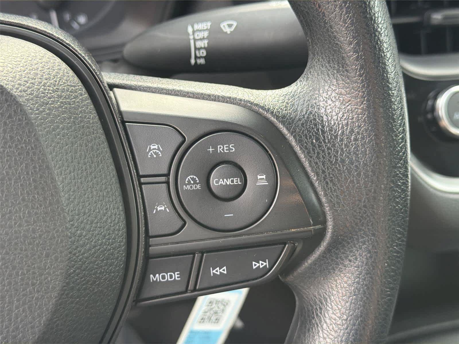 Used 2023 Toyota Corolla LE FWD image 34