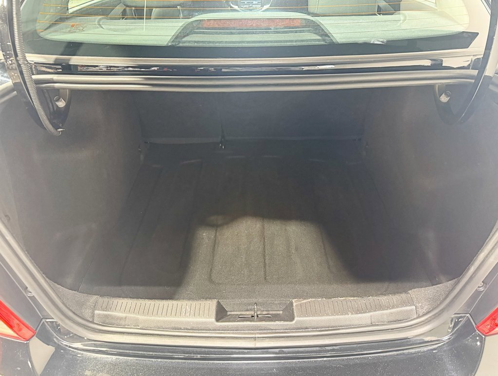 Used 2018 Chevrolet Sonic LT image 28