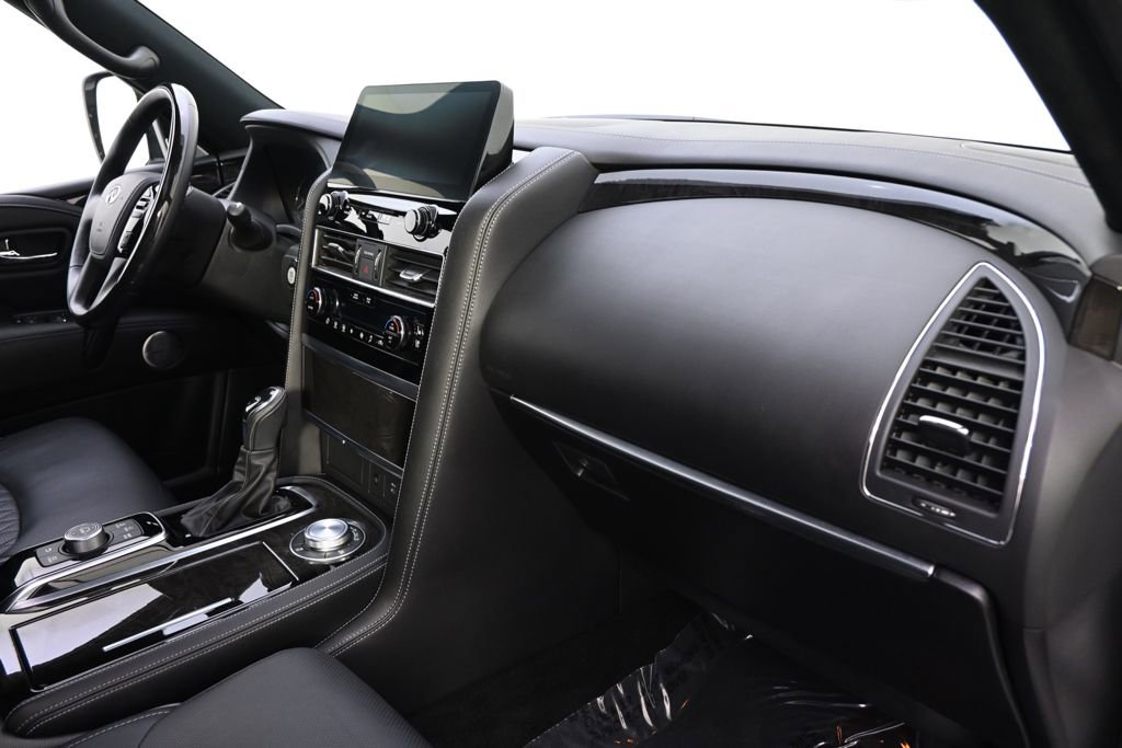 Used 2024 INFINITI QX80 Luxe AWD/4WD image 15
