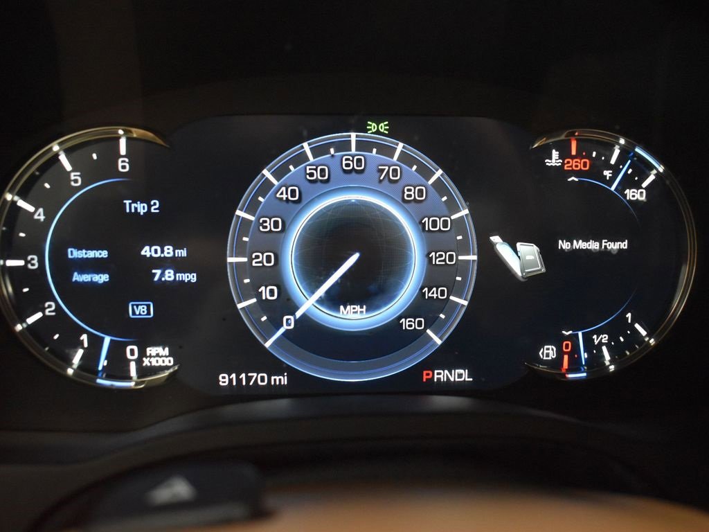 Used 2017 Cadillac Escalade Platinum image 15