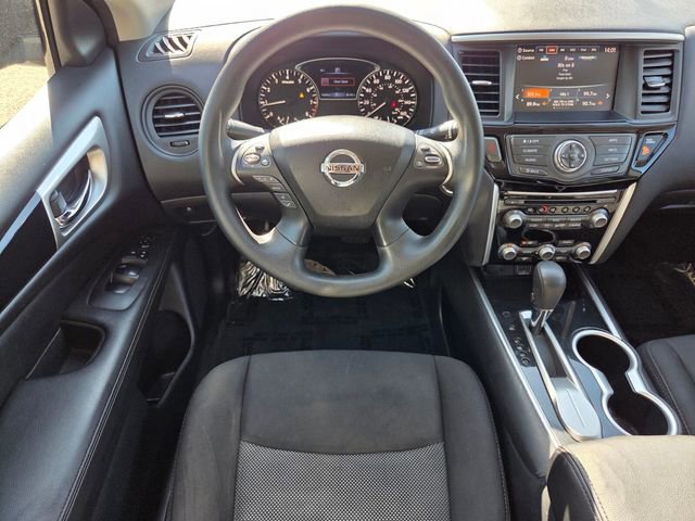Used 2020 Nissan Pathfinder S FWD image 12