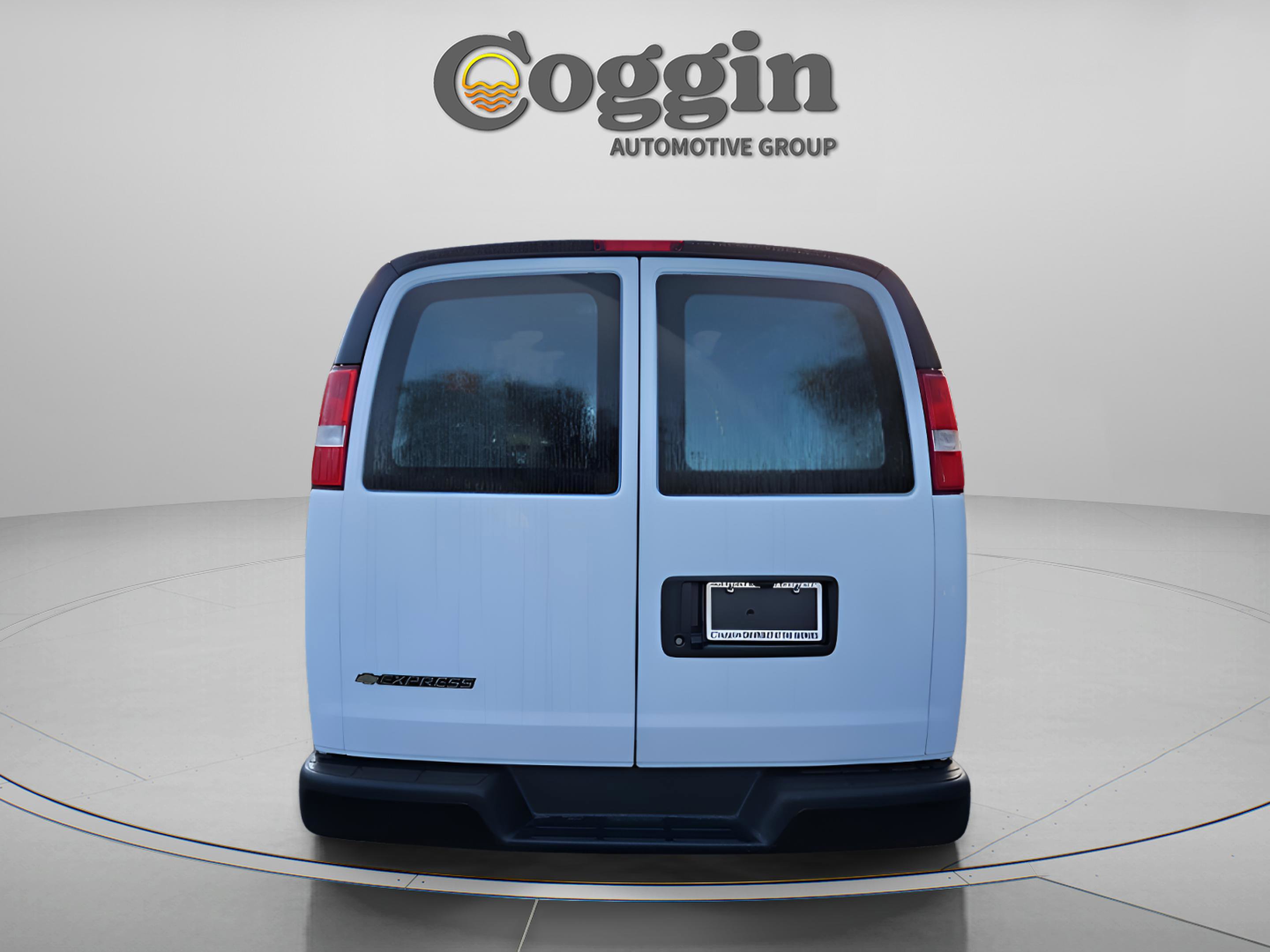 New 2025 Chevrolet Express 2500 w/ Driver Convenience Package image 4