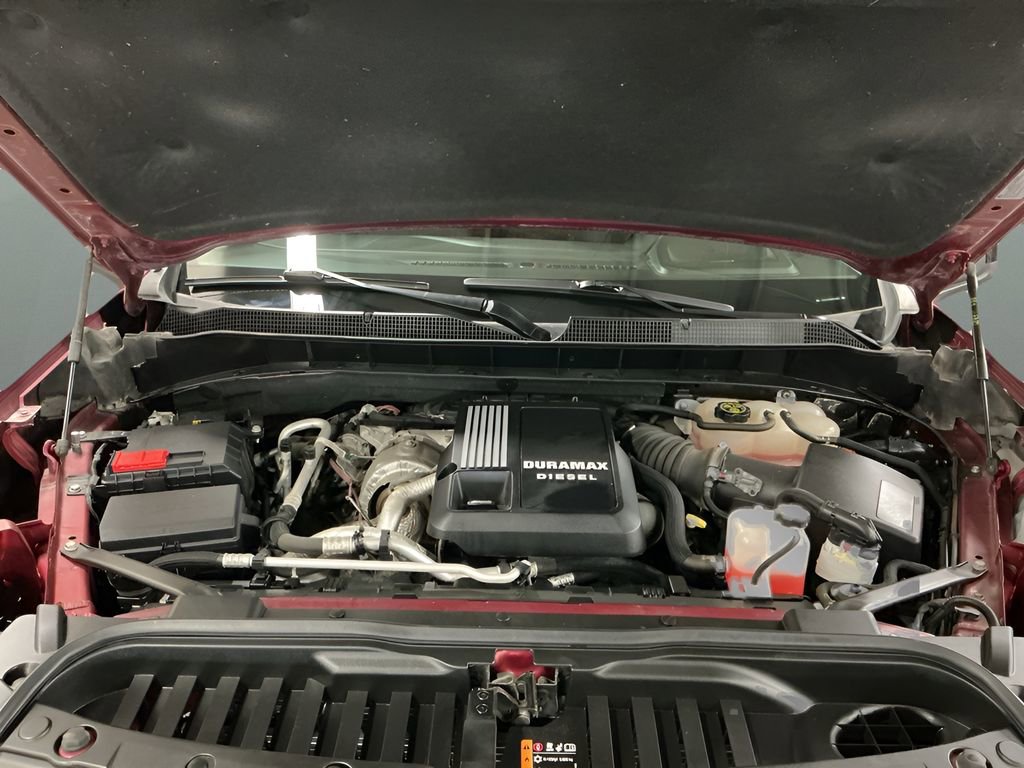 Used 2023 Chevrolet Silverado 1500 RST image 3