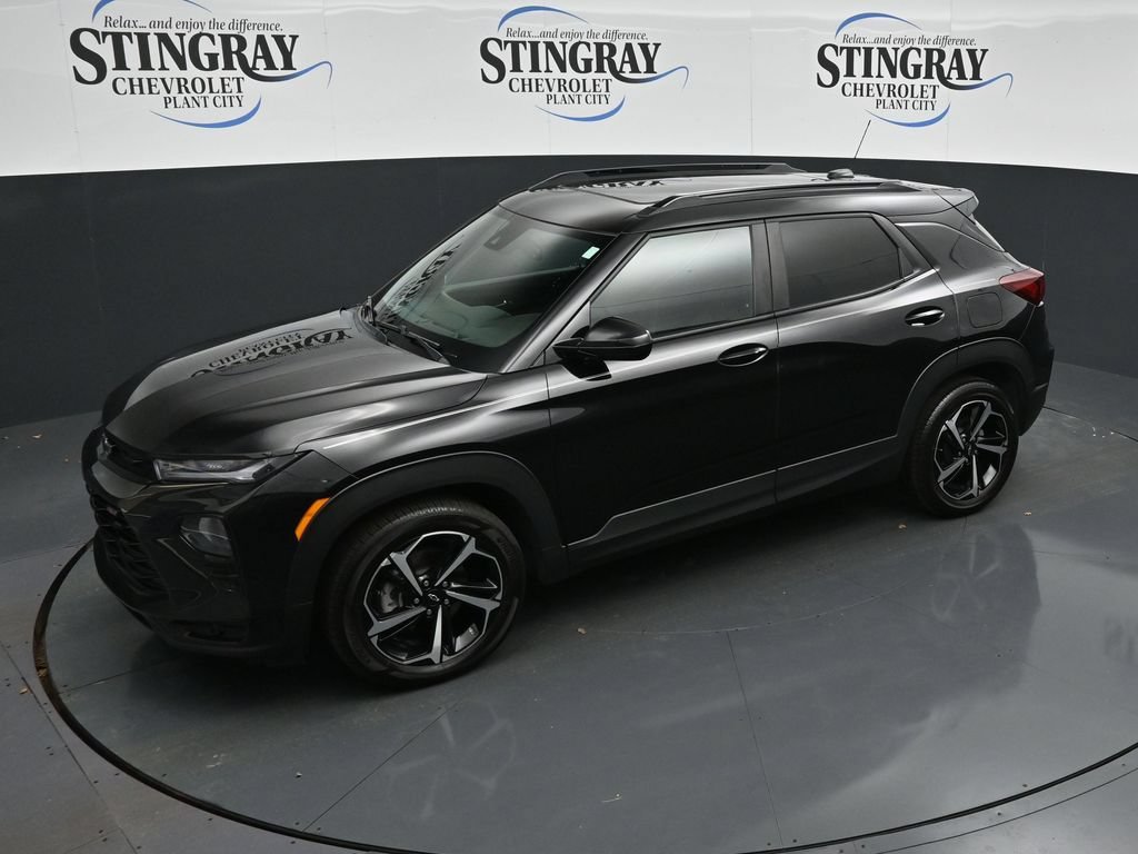 Used 2023 Chevrolet TrailBlazer RS w/ Sun and Liftgate Package FWD image 20
