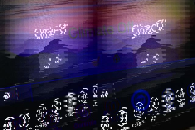 Used 2017 Chrysler Pacifica Touring-L Plus image 18