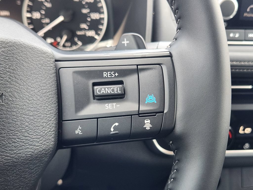 Used 2026 Nissan Rogue SV w/ Cold Weather Package AWD/4WD image 28