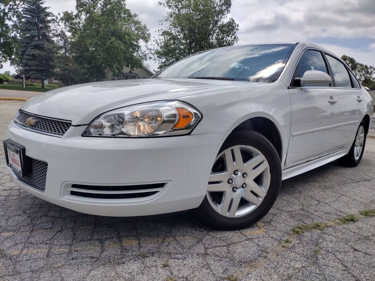 Used 2013 Chevrolet Impala LT FWD image 1