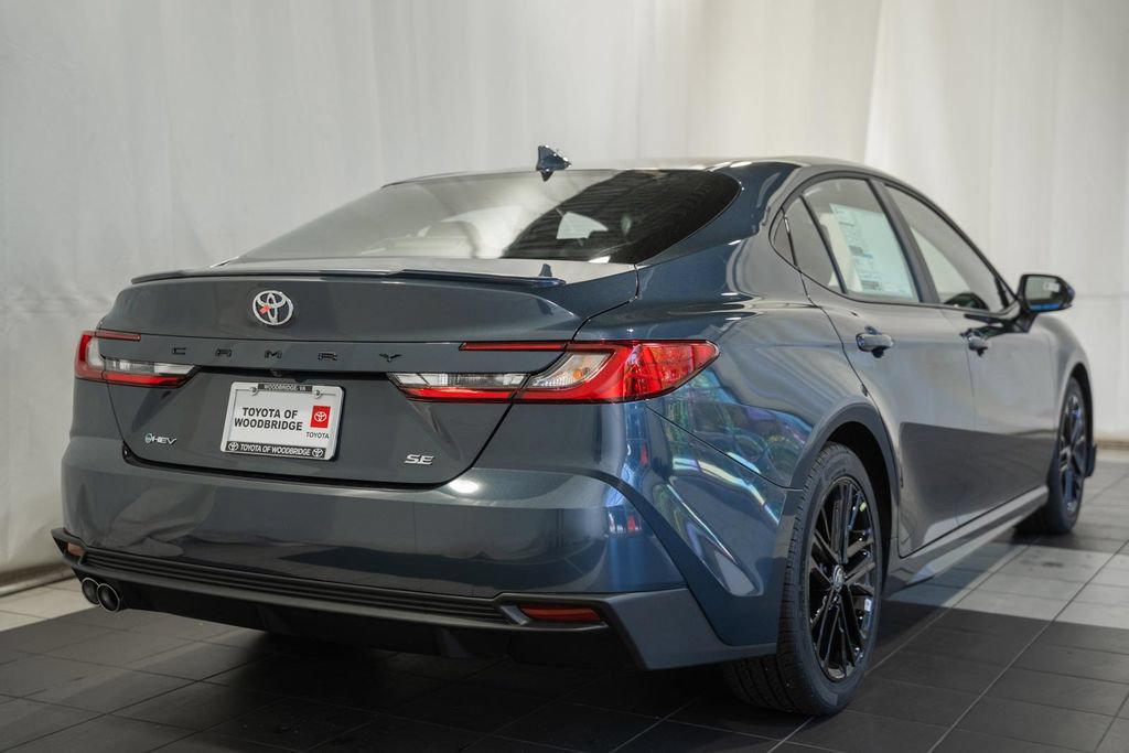 New 2026 Toyota Camry SE FWD image 4