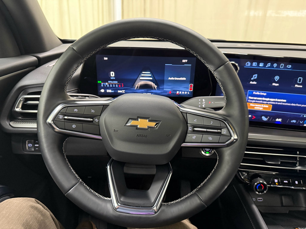 Certified 2025 Chevrolet Traverse LT w/ Sun and Wheel Package image 33