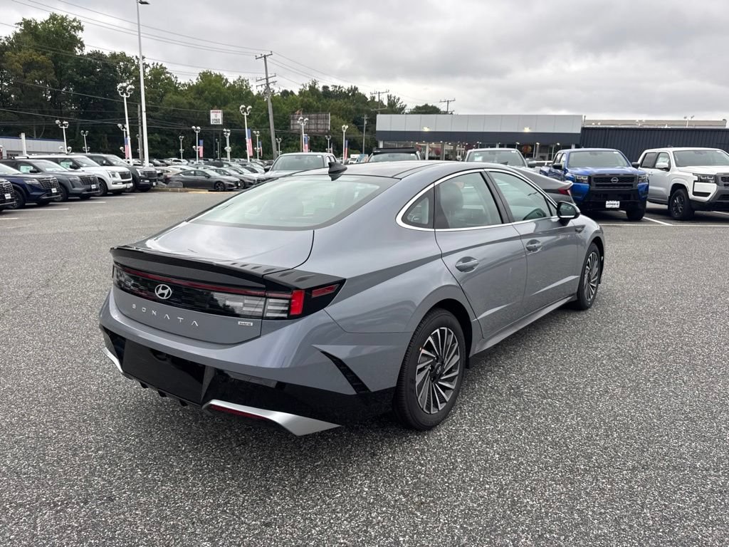 New 2026 Hyundai Sonata SEL FWD image 5