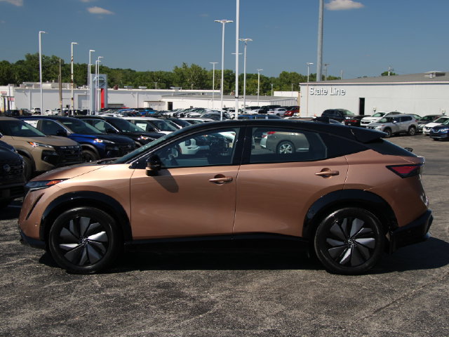 Certified 2024 Nissan Ariya AWD image 2