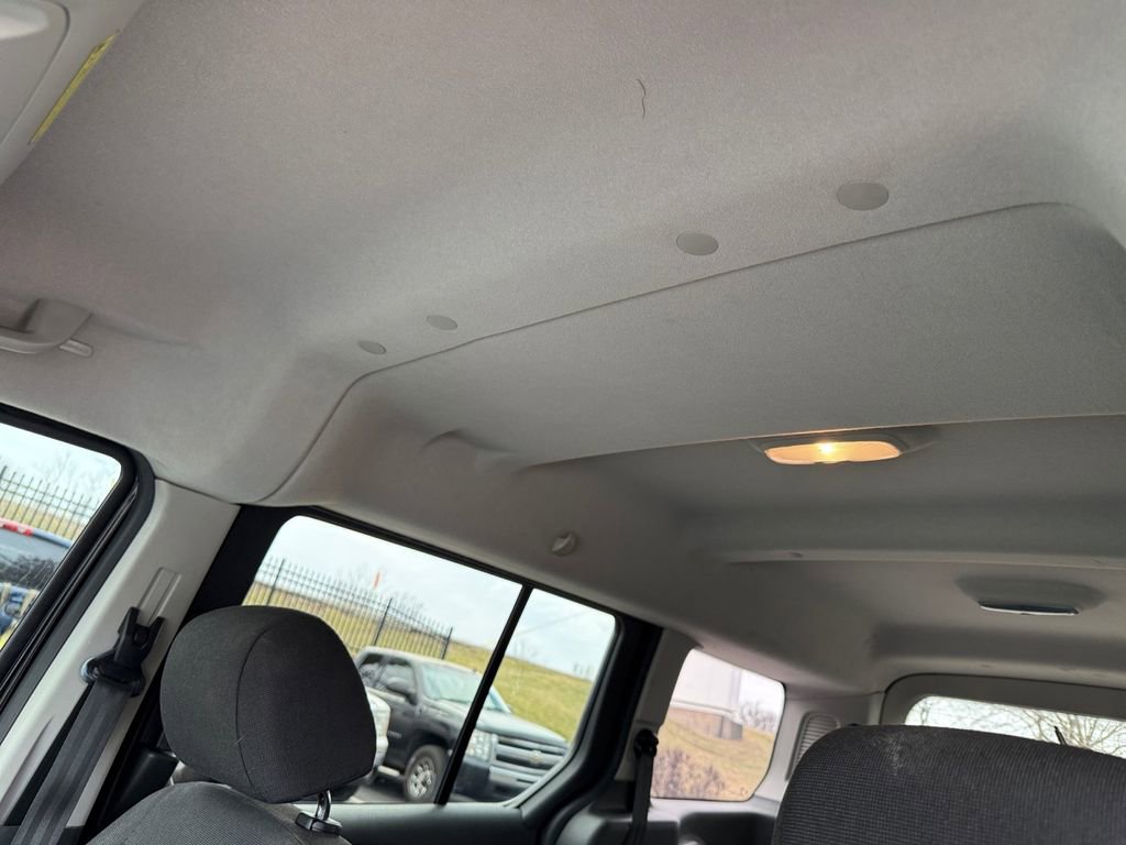 Used 2018 Ford Transit Connect XLT FWD image 13