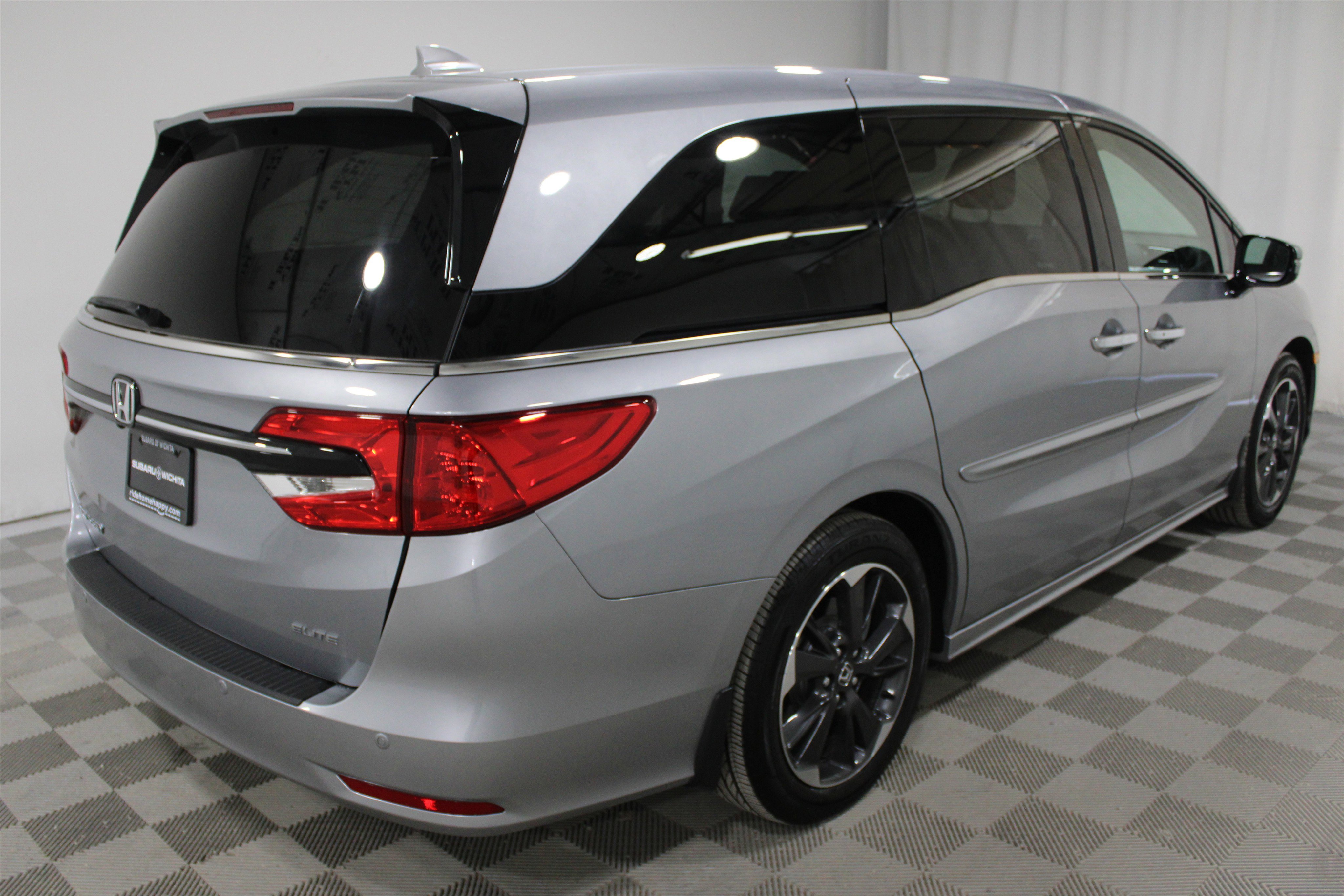 Used 2024 Honda Odyssey Elite image 29