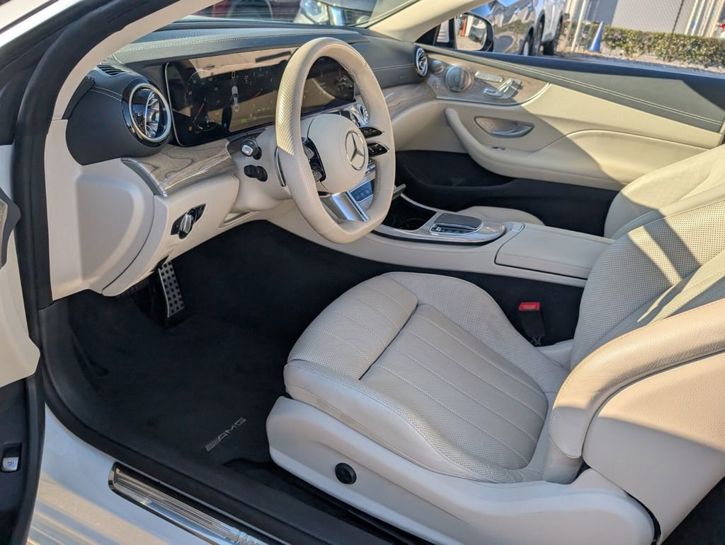 Used 2023 Mercedes-Benz E 450 Coupe image 11