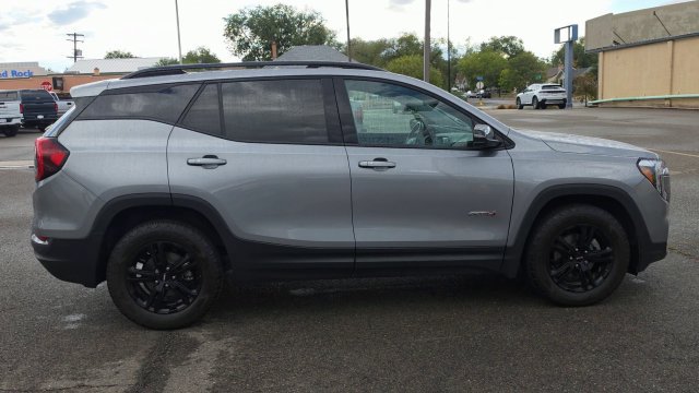 Used 2024 GMC Terrain AT4 w/ Tech Package AWD/4WD image 11