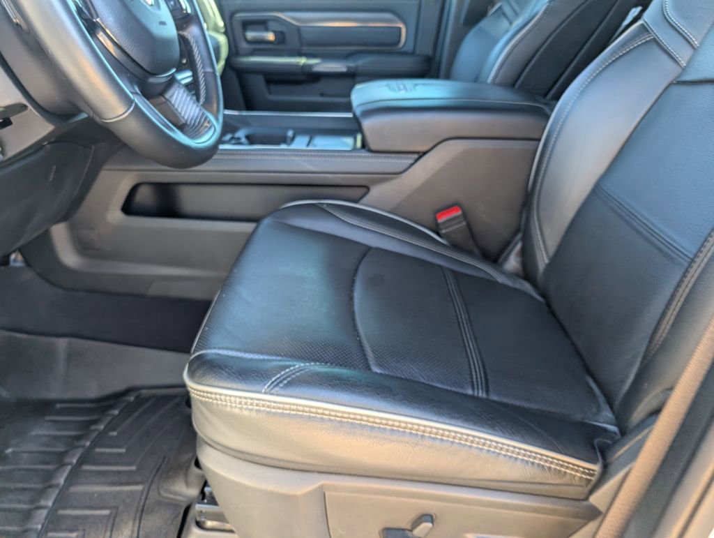 Used 2021 RAM 3500 Limited image 11