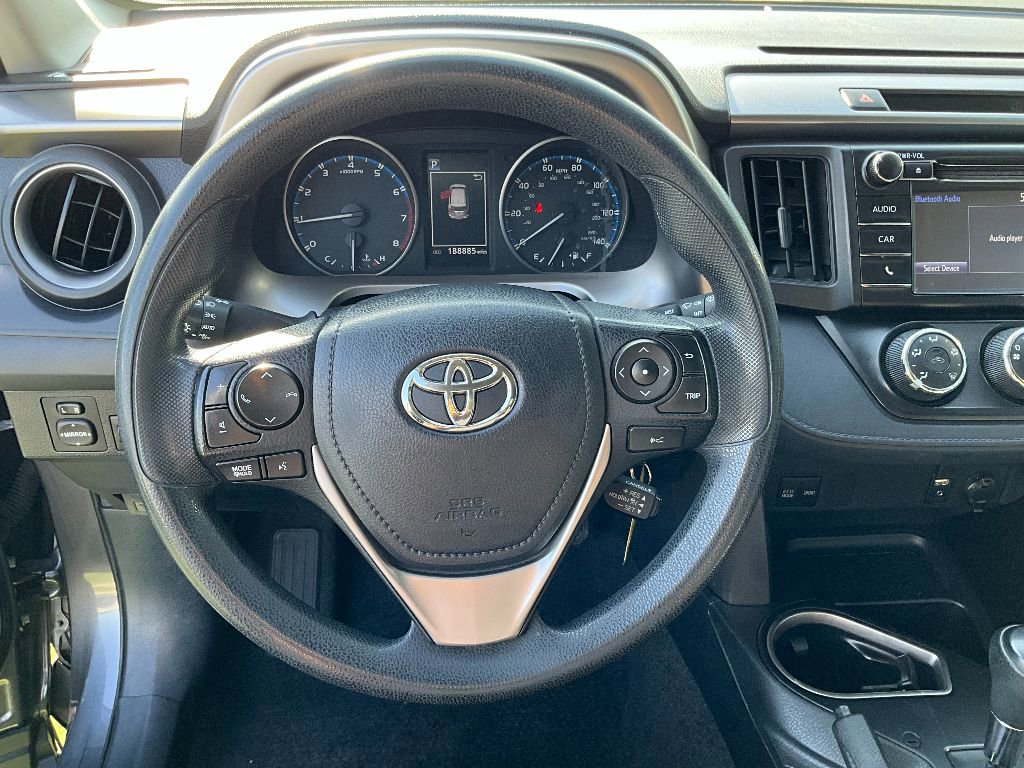 Used 2017 Toyota RAV4 LE image 15