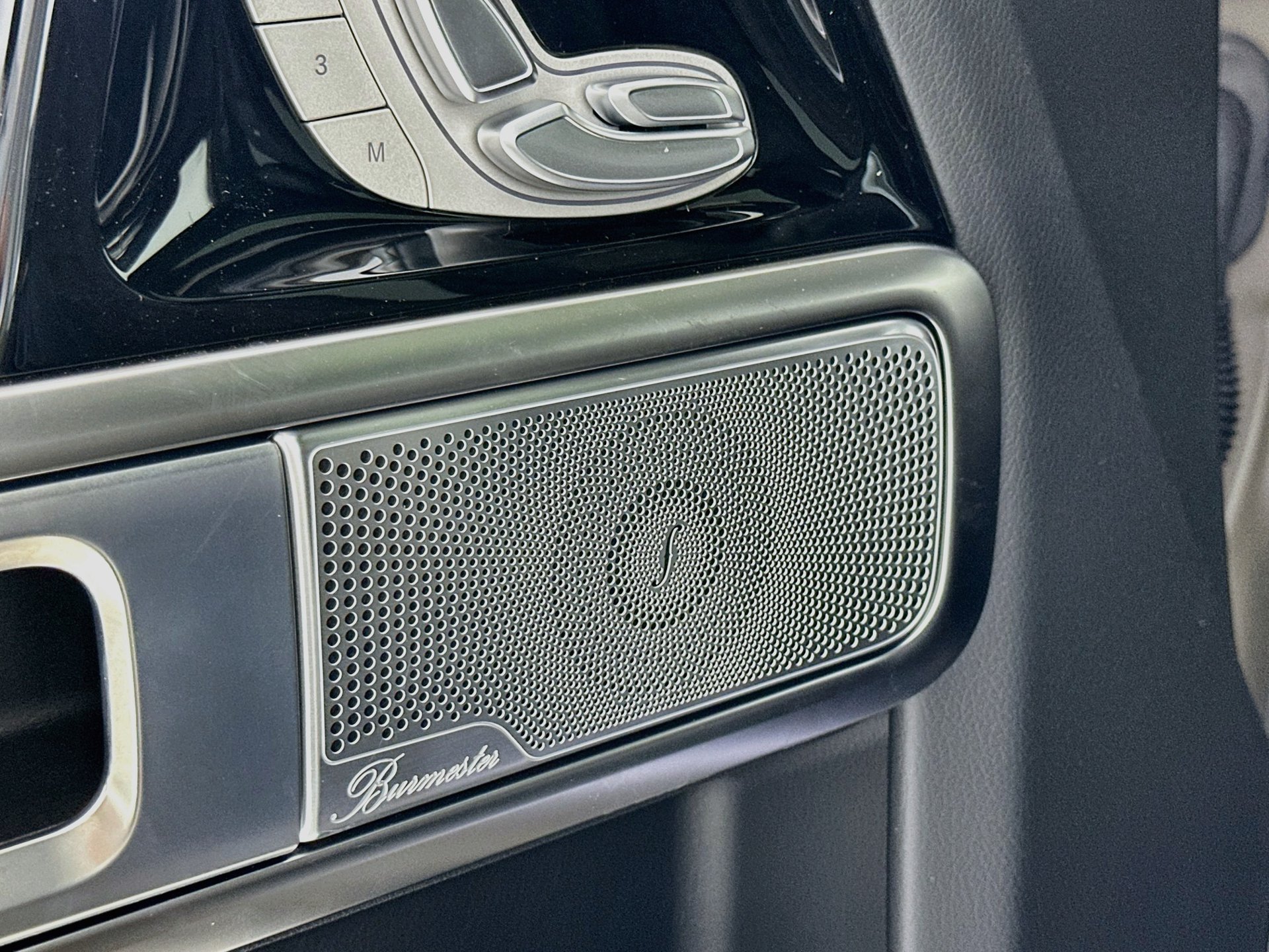 New 2027 Mercedes-Benz G 63 AMG 4MATIC image 20