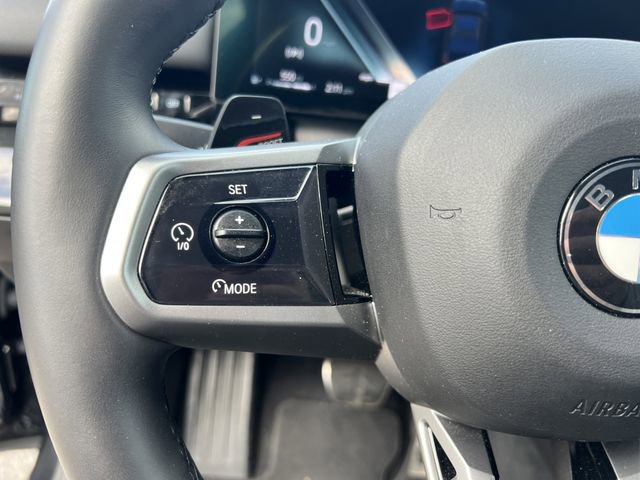 Certified 2025 BMW 530i image 27