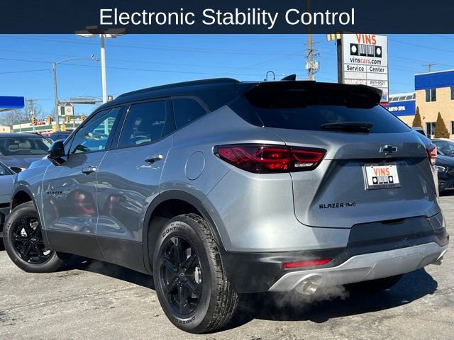 Used 2025 Chevrolet Blazer LT w/ Midnight/Sport Edition image 5