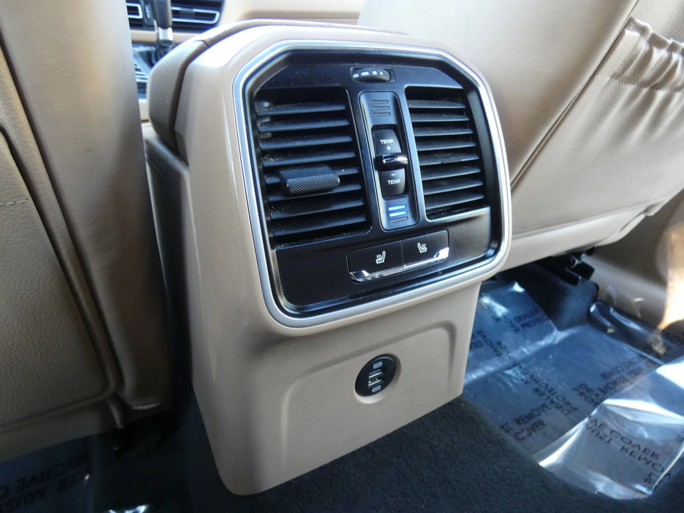 Used 2019 Porsche Macan image 43