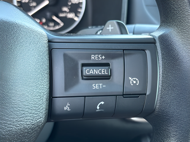 Used 2026 Nissan Rogue S AWD/4WD image 11