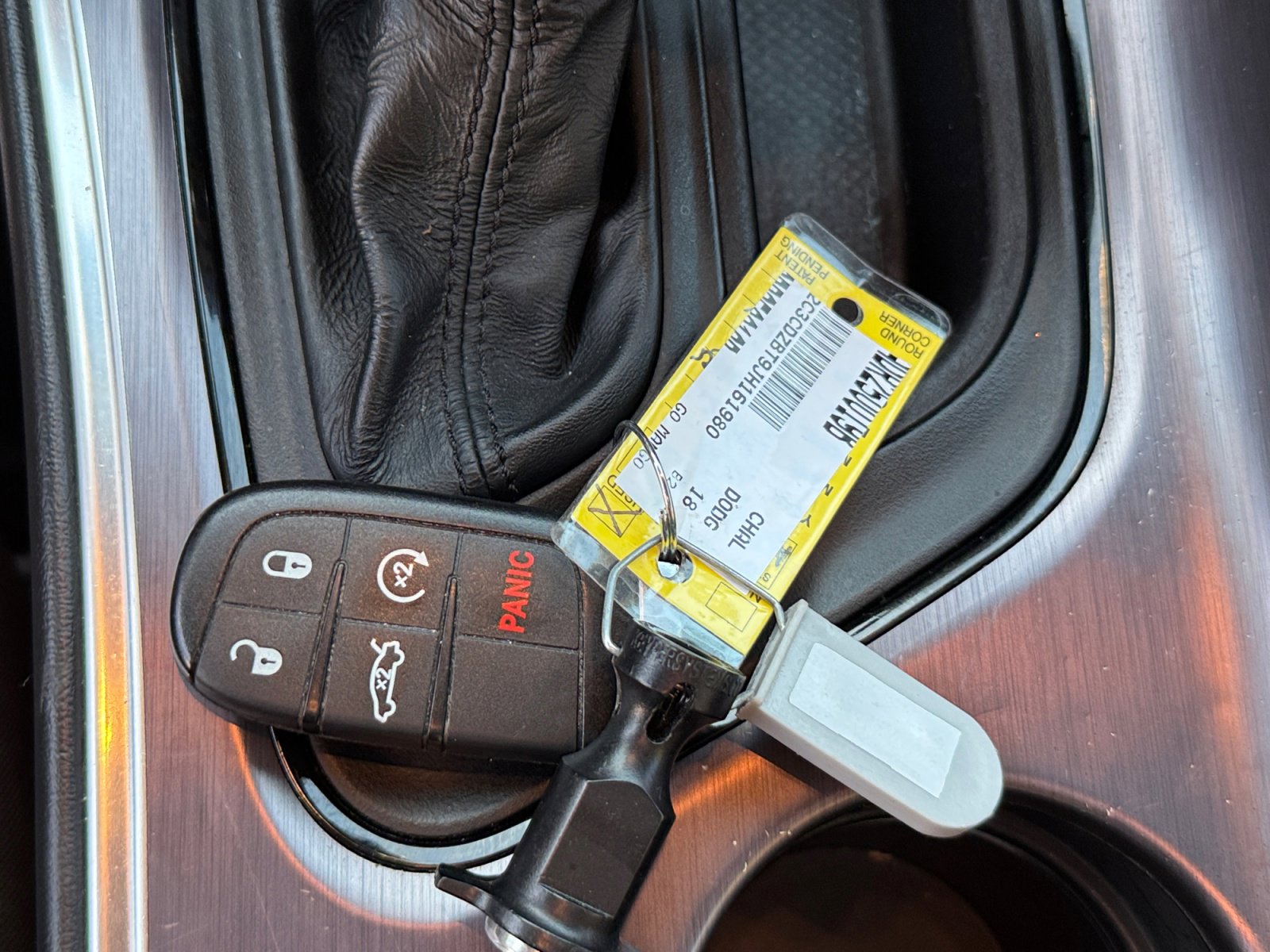 Used 2018 Dodge Challenger R/T w/ Driver Convenience Group image 31