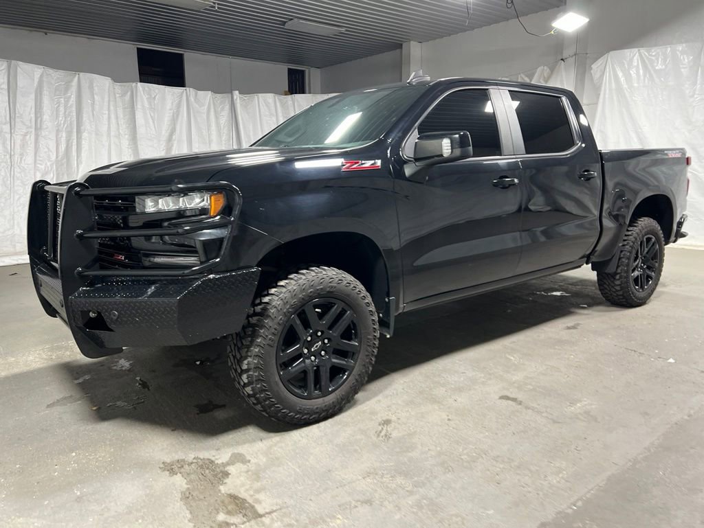 Used 2021 Chevrolet Silverado 1500 LT Trail Boss w/ Convenience Package II AWD/4WD image 3