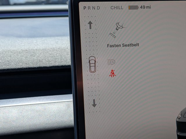 Used 2025 Tesla Model 3 Long Range RWD image 12