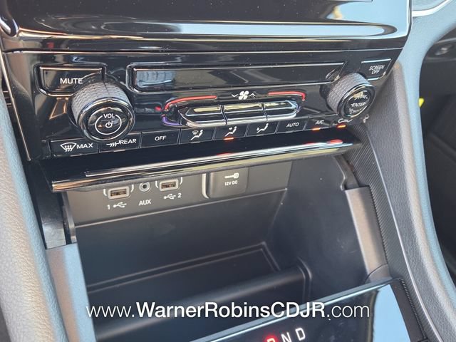 New 2026 Jeep Grand Cherokee Laredo RWD image 21