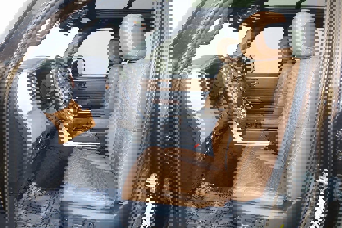 Used 2023 Toyota Tundra 1794 Edition image 12