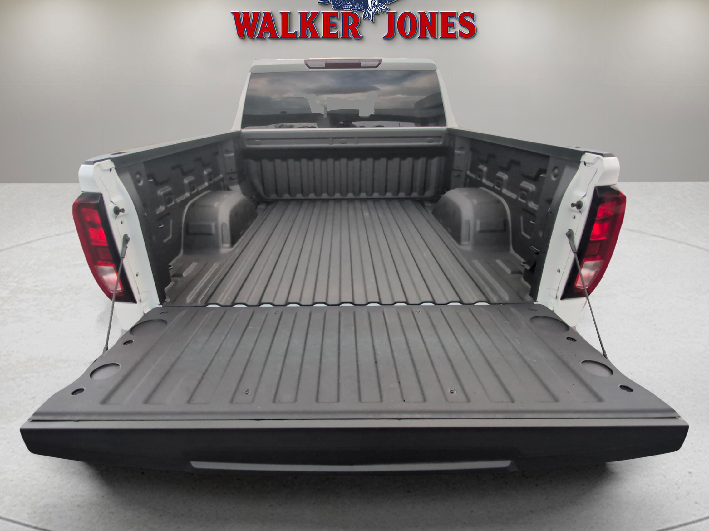 New 2026 GMC Sierra 1500 Pro w/ Graphite Edition image 28