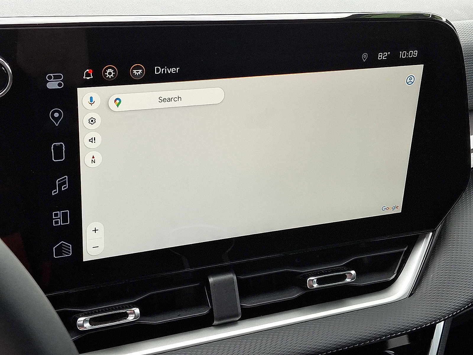 Used 2025 Chevrolet Equinox LT w/ Safety and Technology Package image 16