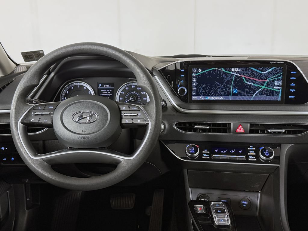Certified 2023 Hyundai Sonata SEL FWD image 30