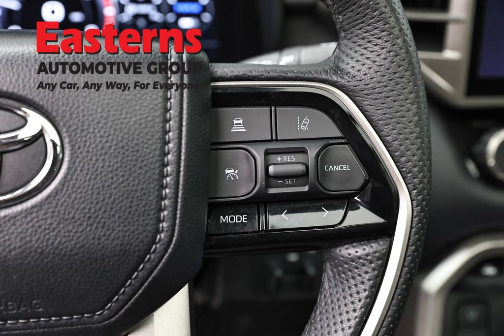 Used 2024 Toyota Tundra Limited AWD/4WD image 16