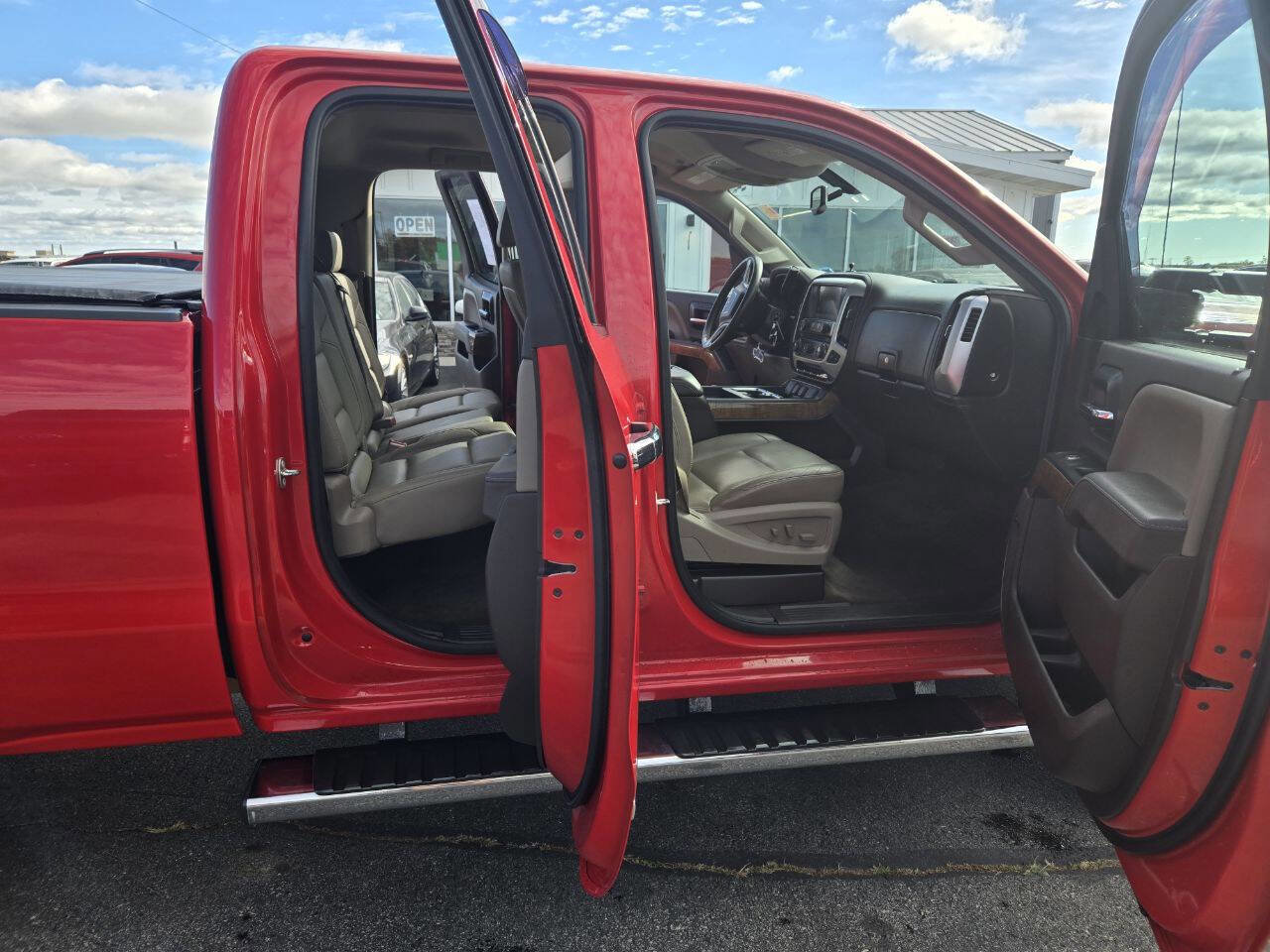 Used 2015 GMC Sierra 2500 SLT image 23