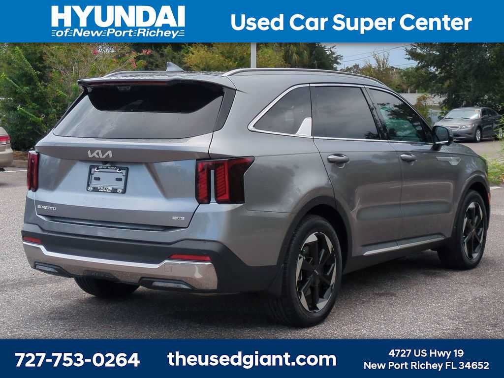 Used 2025 Kia Sorento SX Prestige AWD/4WD image 5